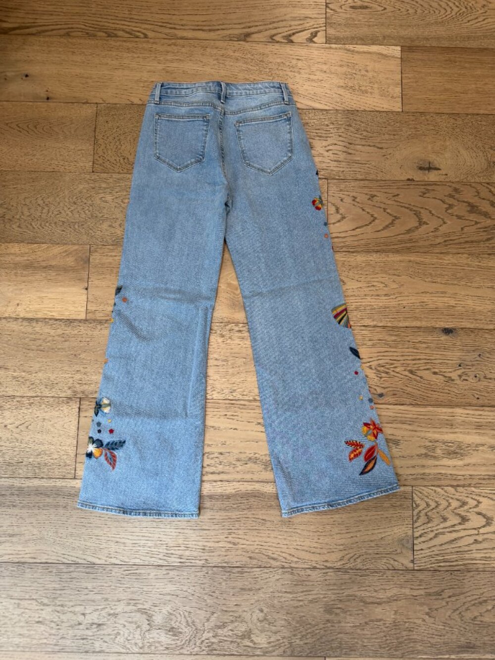 Anthropologie - Driftwood Embroidered Jeans Size 27, 32 '' inseam - Picture 2 of 2